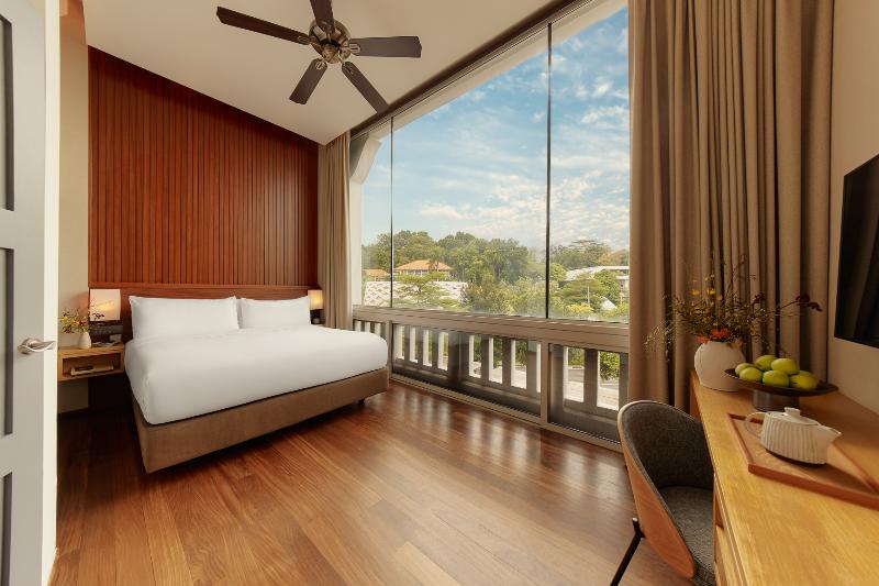 Oasia Resort Sentosa by Far East Hospitality image