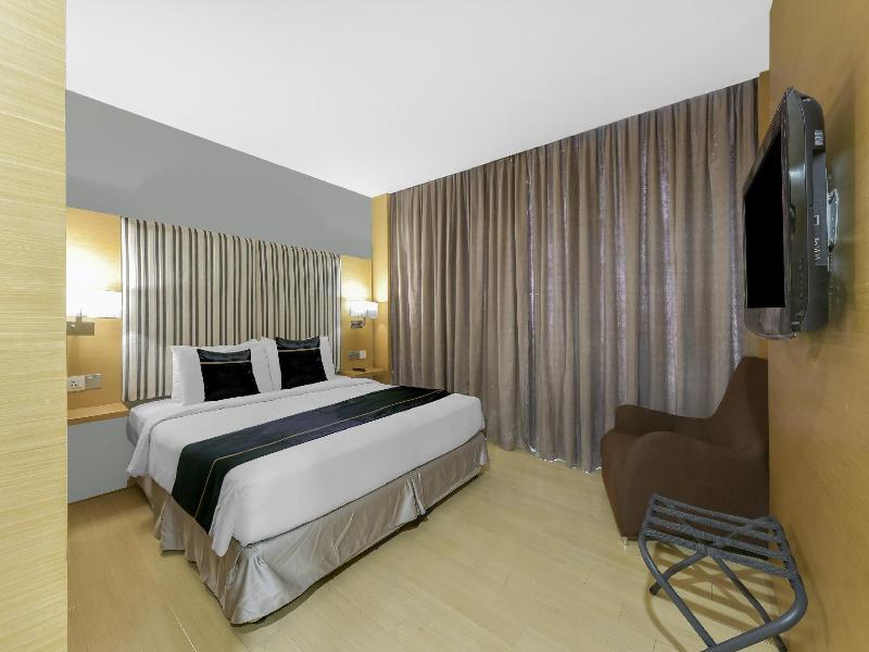 Empire Hotel Subang image