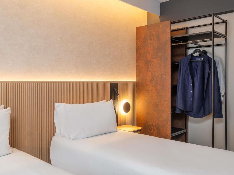 Novotel Marseille Centre Gare St Charles image