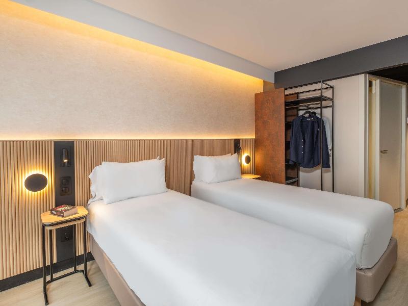 Novotel Marseille Centre Gare St Charles image