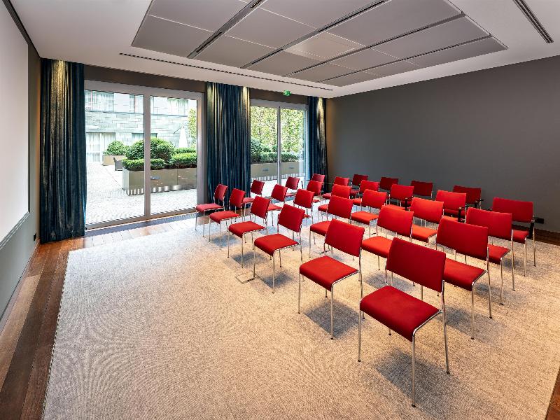 Radisson Blu Media Harbour Hotel image