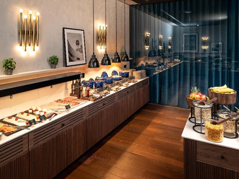 Radisson Blu Media Harbour Hotel image