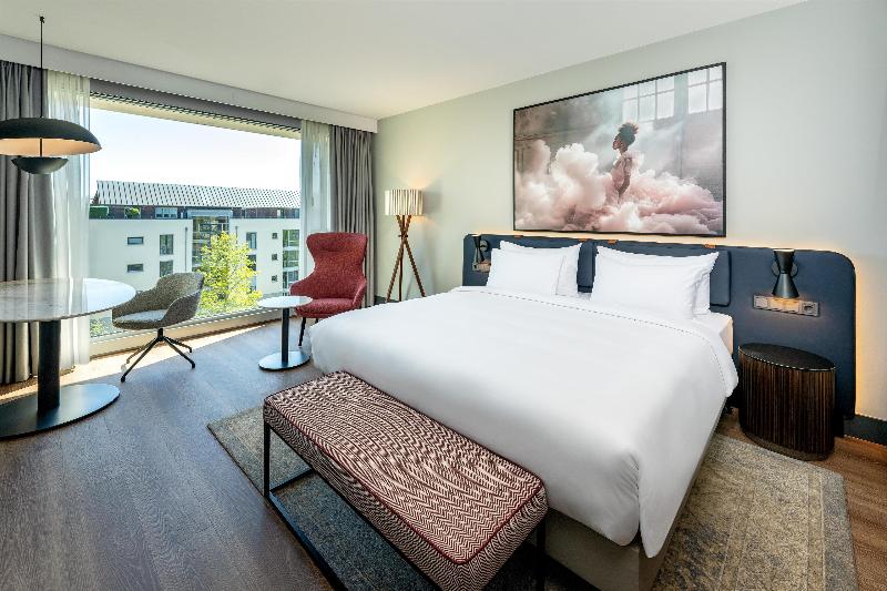 Radisson Blu Media Harbour Hotel image