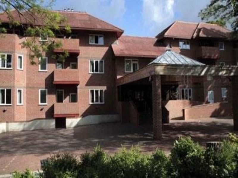 Parkside International Hotel image