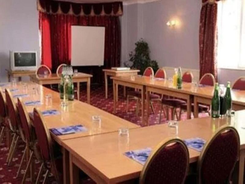 Parkside International Hotel image
