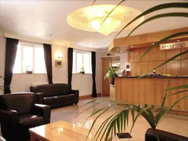 Parkside International Hotel image