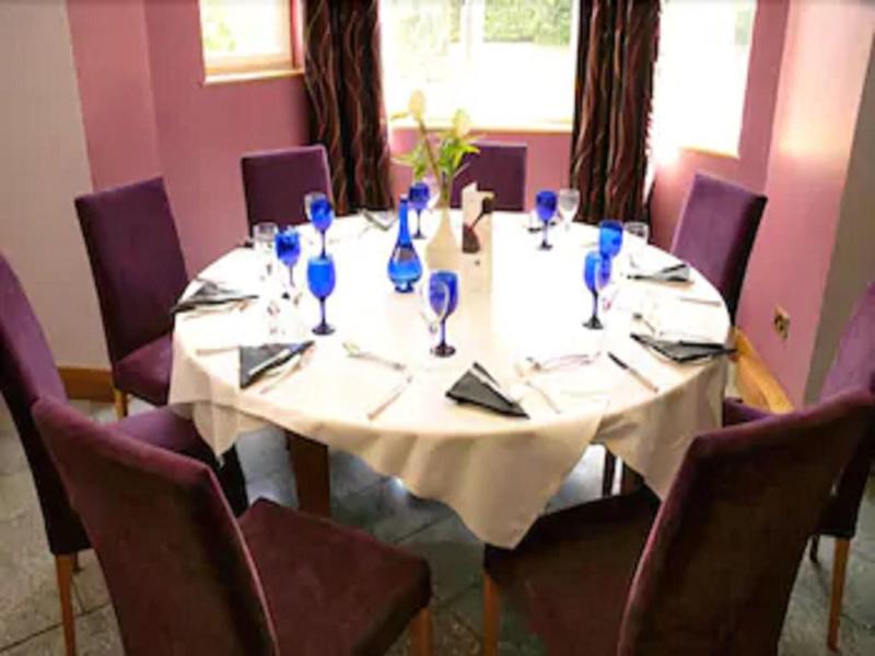 Parkside International Hotel image