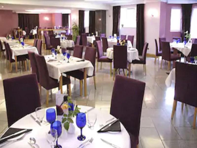 Parkside International Hotel image