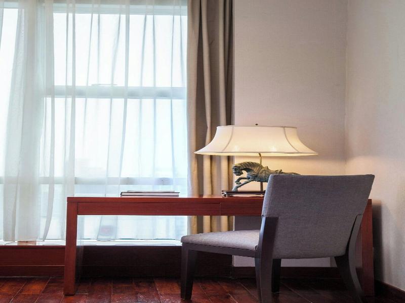 The Mayflower, Jakarta - Marriott Executive Apt image