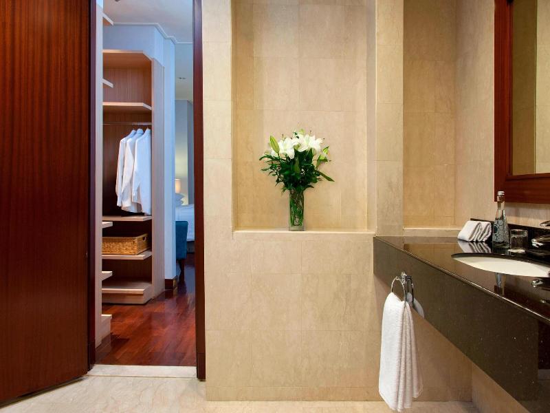 The Mayflower, Jakarta - Marriott Executive Apt image