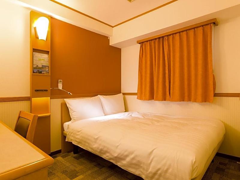 Toyoko Inn Kobe Minatogawa Koen image
