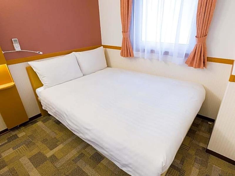 Toyoko Inn Kobe Minatogawa Koen image