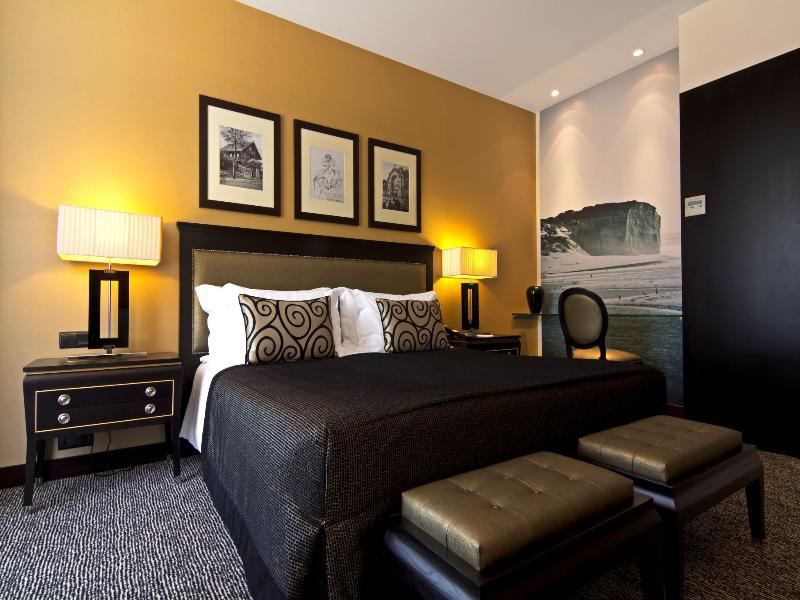 SANA Silver Coast image
