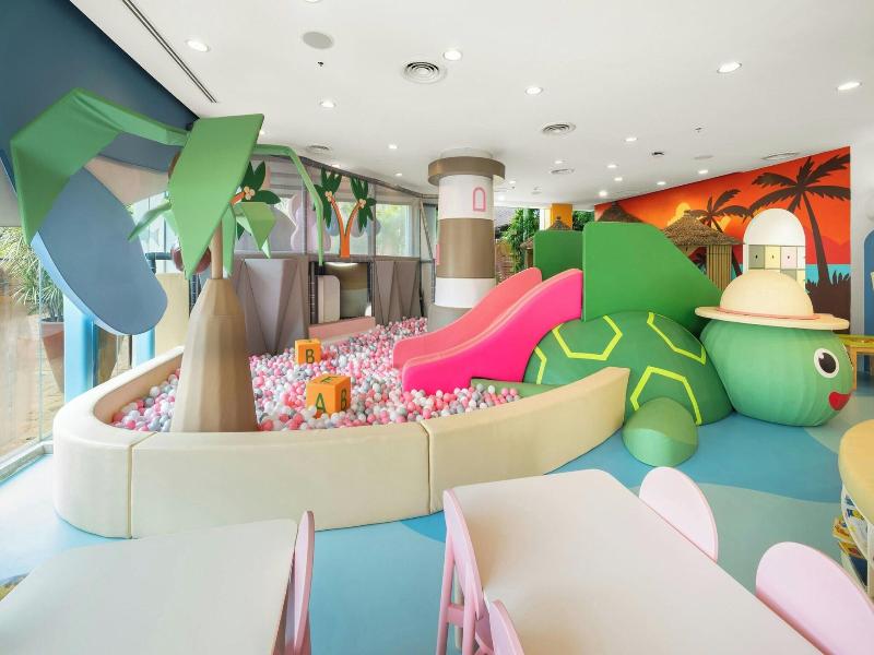Marriott's Phuket Beach Club image