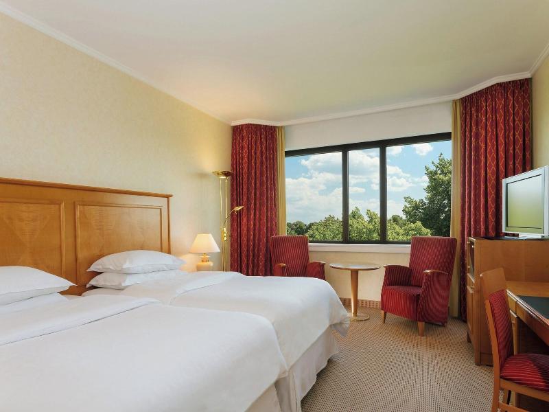 Sheraton Essen Hotel image