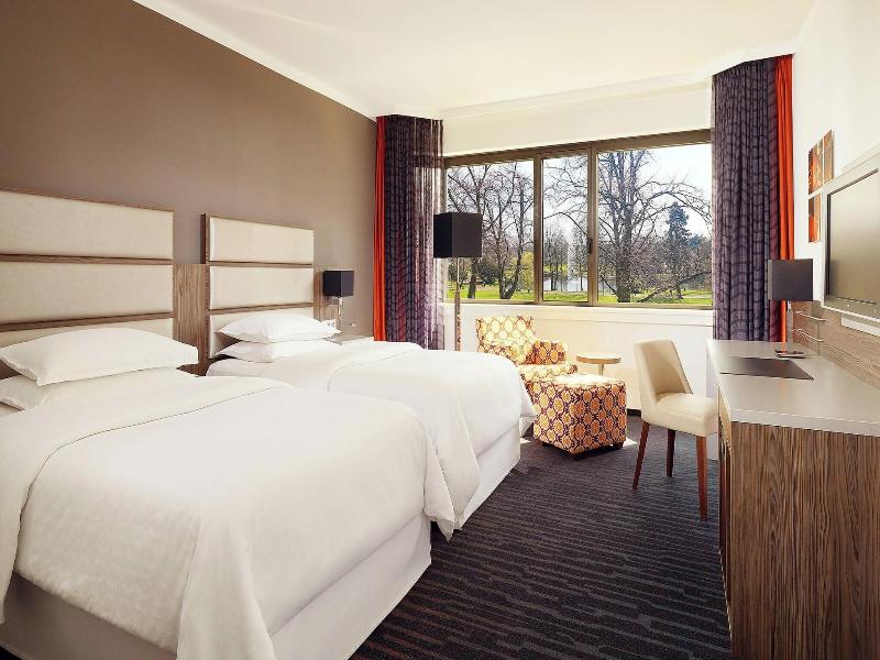 Sheraton Essen Hotel image
