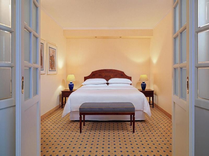Sheraton Essen Hotel image