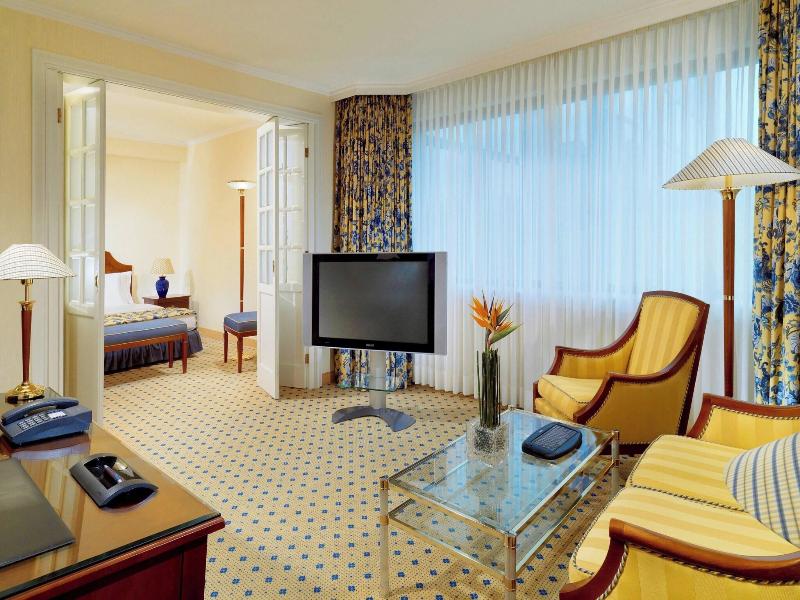 Sheraton Essen Hotel image