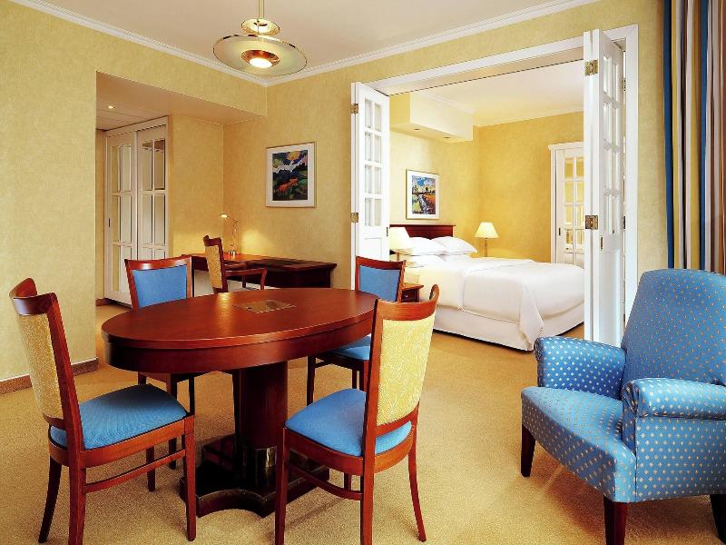 Sheraton Essen Hotel image