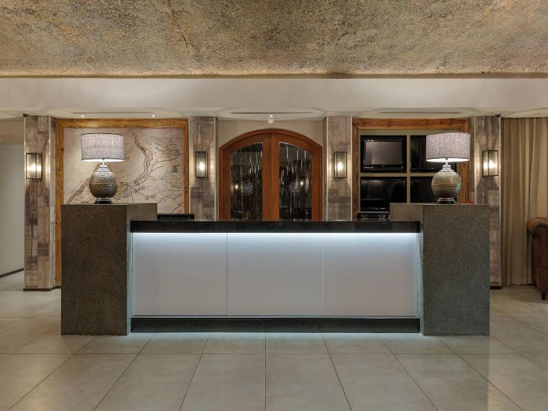 Protea Hotel Cape Town Durbanville image