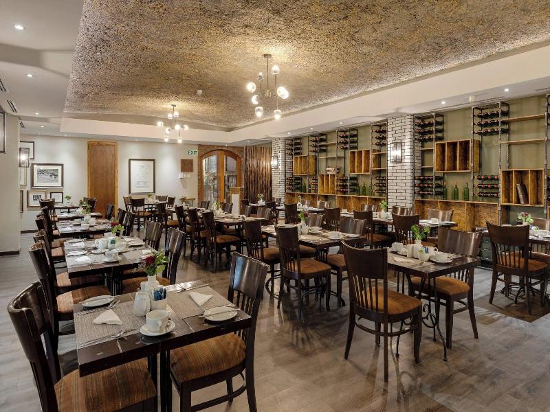 Protea Hotel Cape Town Durbanville image