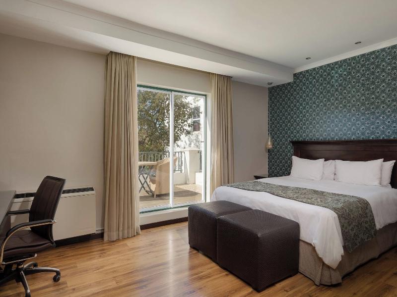 Protea Hotel Cape Town Durbanville image