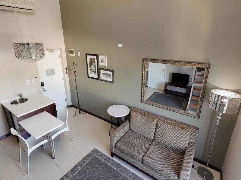 Protea Hotel Cape Town Durbanville image