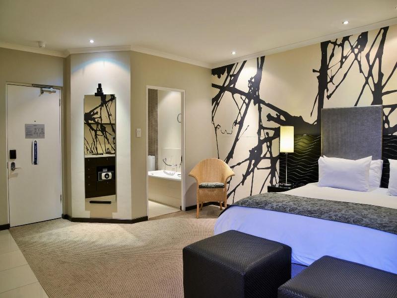 Protea Hotel Cape Town Durbanville image