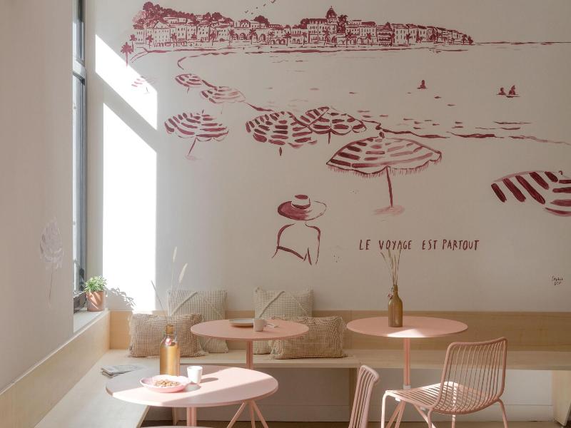 SLO Hostel Nice image