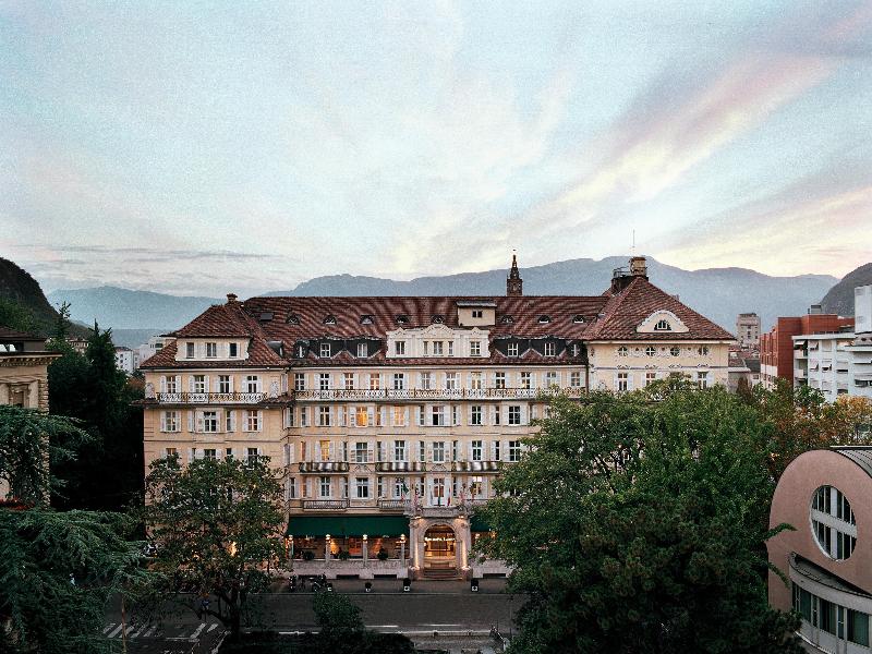 Parkhotel Laurin image