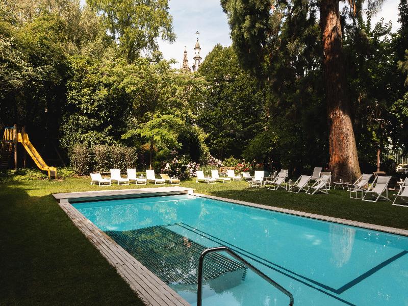 Parkhotel Laurin image