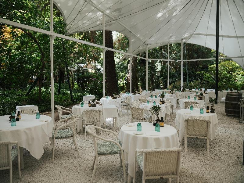 Parkhotel Laurin image
