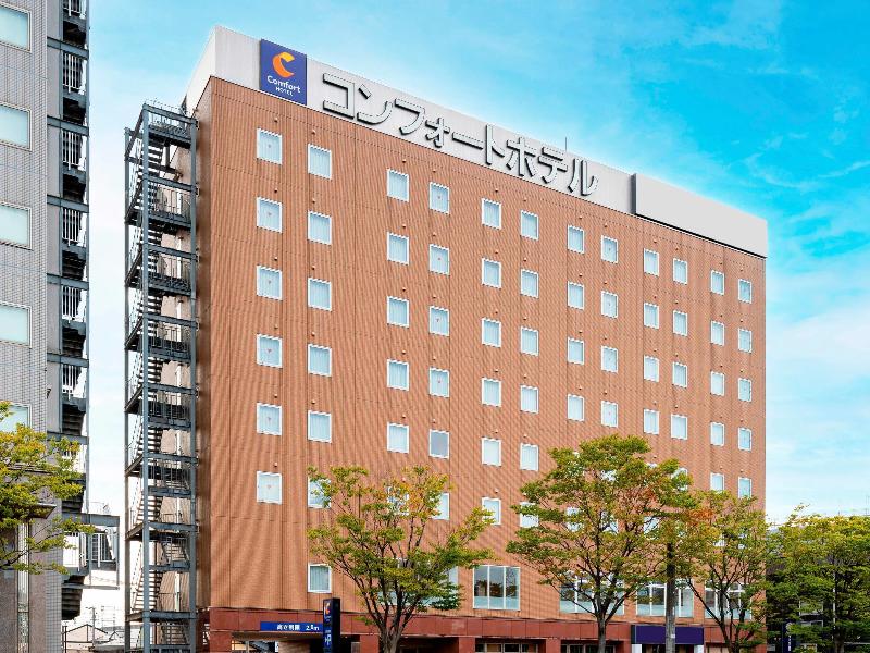 Comfort Hotel Tsubamesanjo image