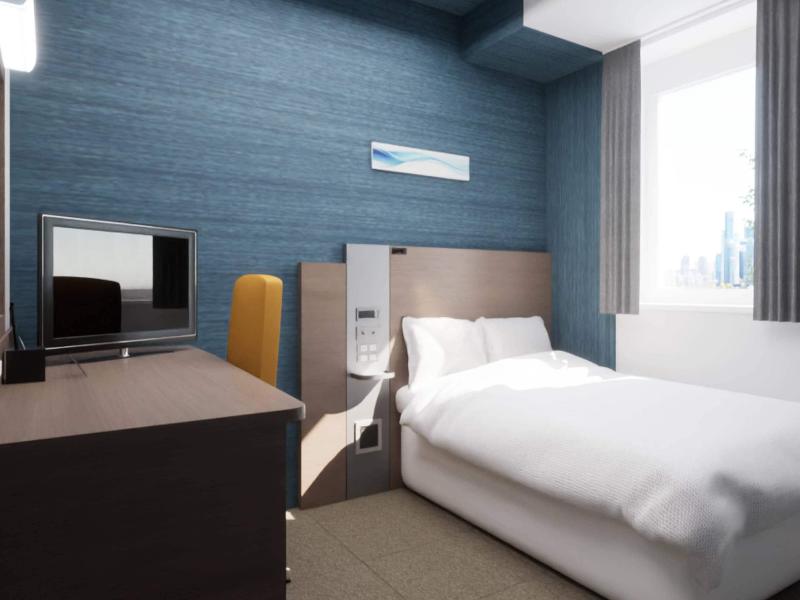 Comfort Hotel Yokohama Kannai image