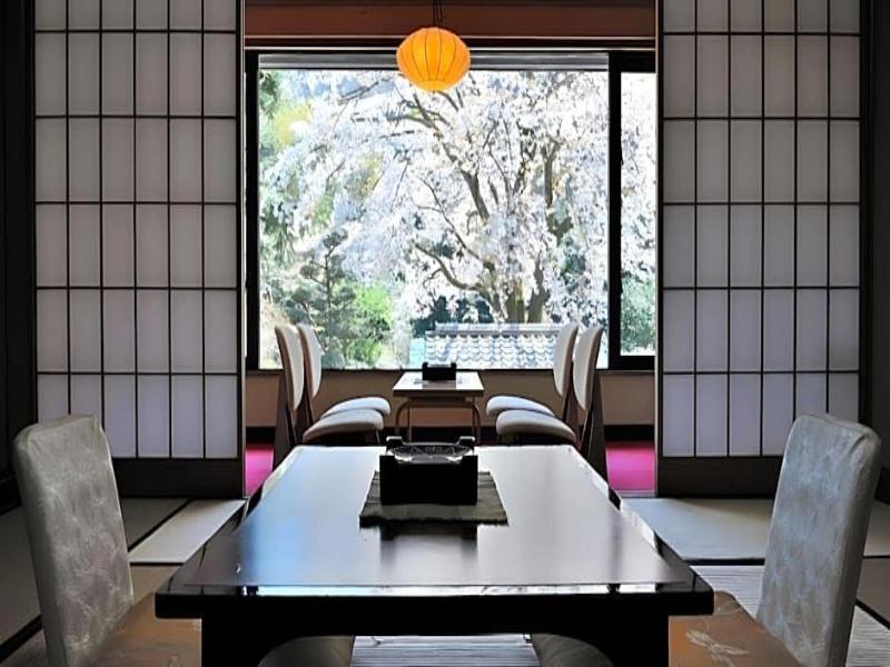 Yoshiike image