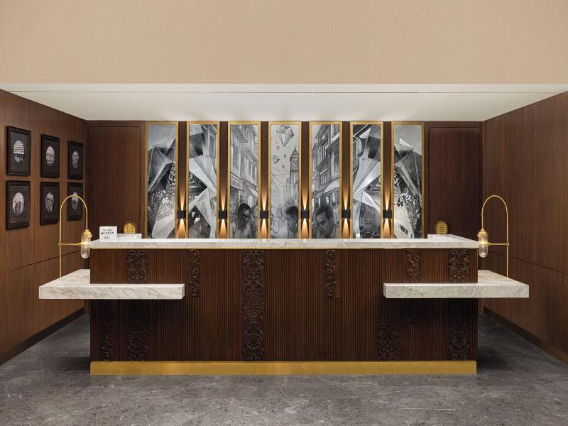 Le Meridien Surat