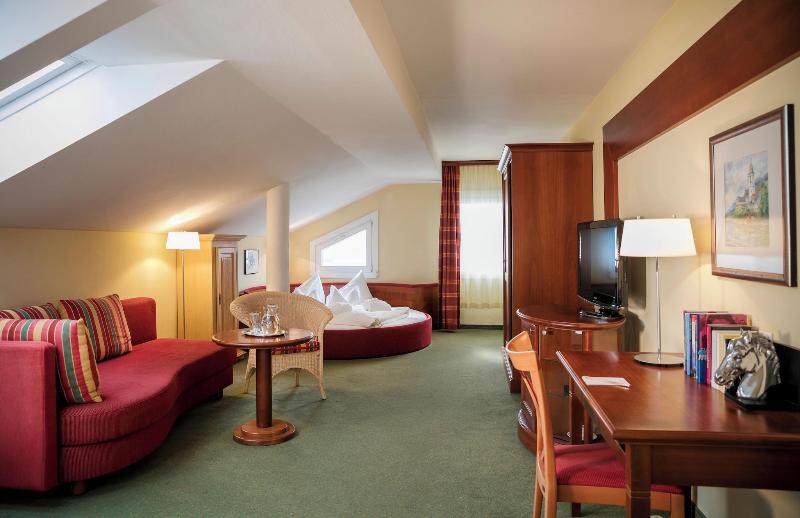 Romantik Hotel Im Weissen Roessl image