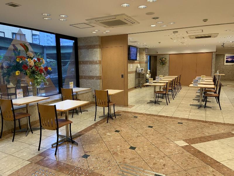 Toyoko Inn Shin-Osaka Chuo-guchi Honkan image