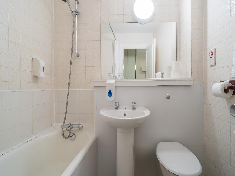 Heathlands Hotel image