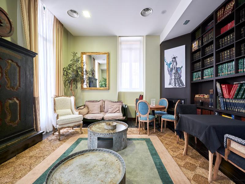 Hotel AR Isabel De Farnesio image