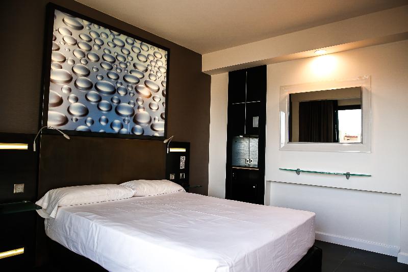 4US LA MANGA VIP HOTE
