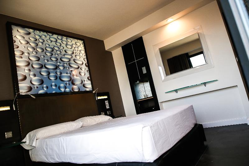 4US LA MANGA VIP HOTE