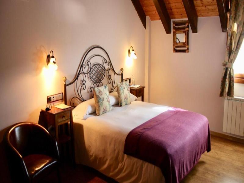 Casa Arcas image