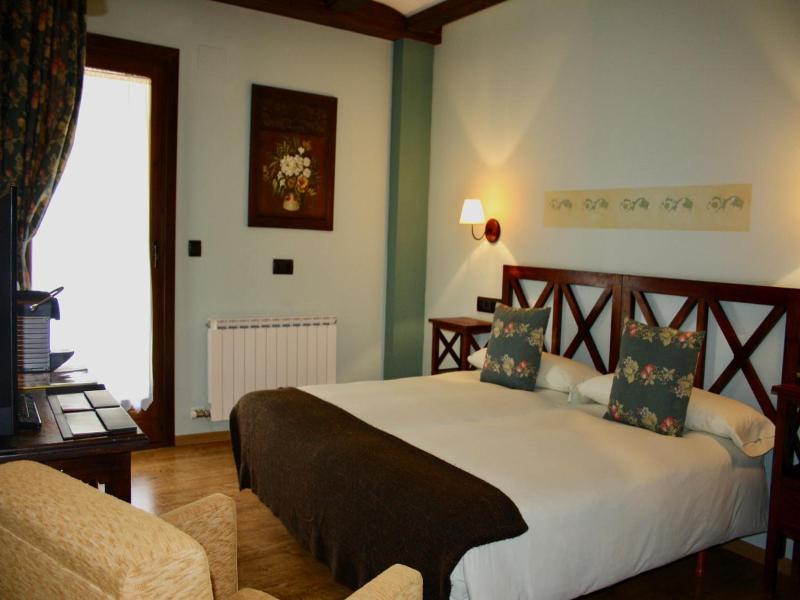 Casa Arcas image