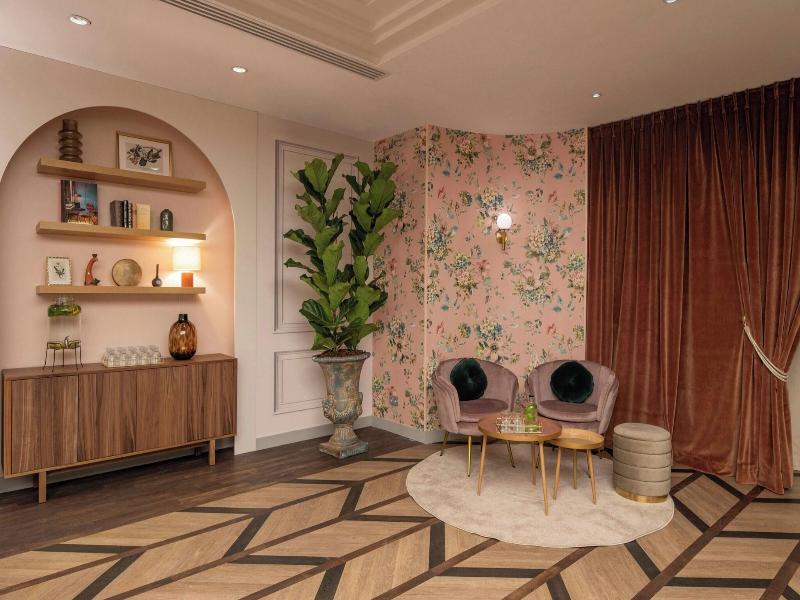 Renaissance Paris Le Parc Trocadero Hotel image