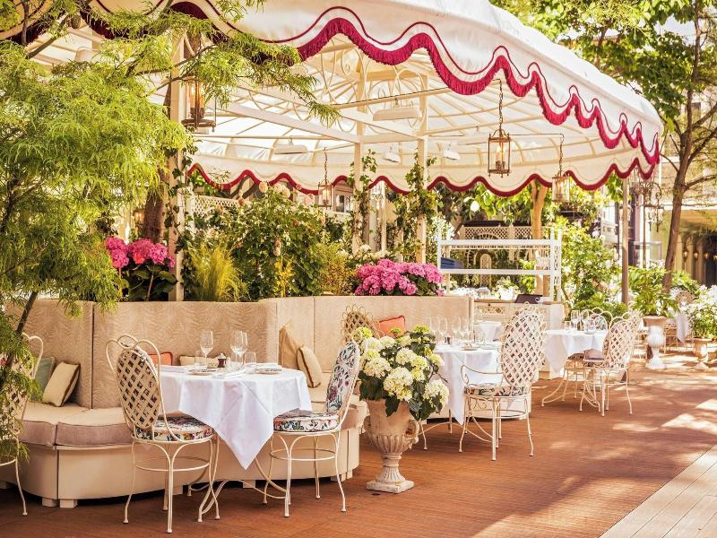 Renaissance Paris Le Parc Trocadero Hotel image