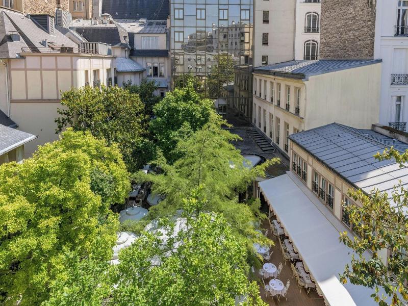 Renaissance Paris Le Parc Trocadero Hotel image