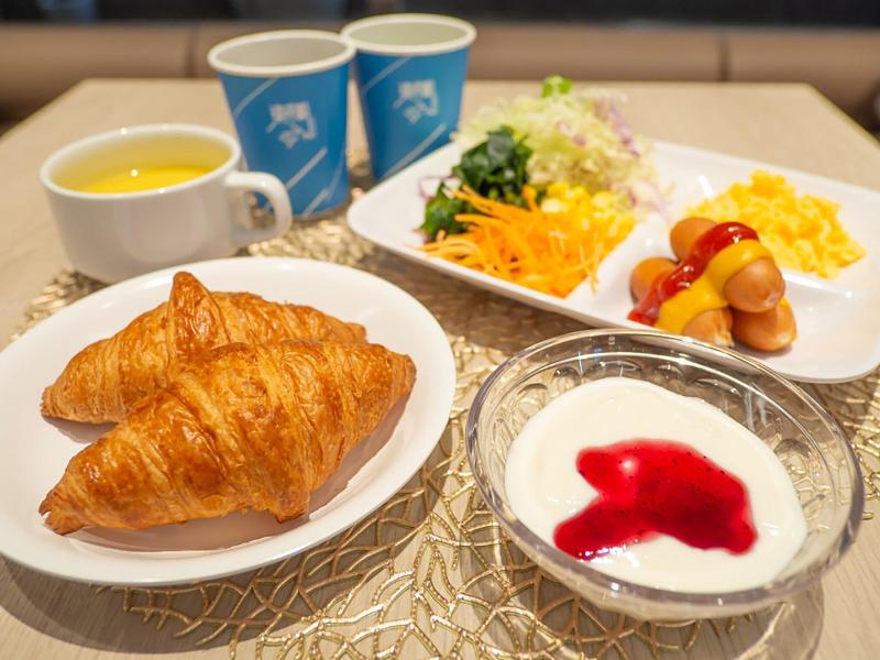 Toyoko Inn Yodoyabashi-Eki Minami image