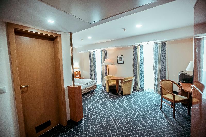 Shodlik Palace Hotel 5