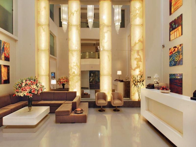 The Ashtan Sarovar Portico image